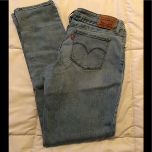 Levi's women jeans